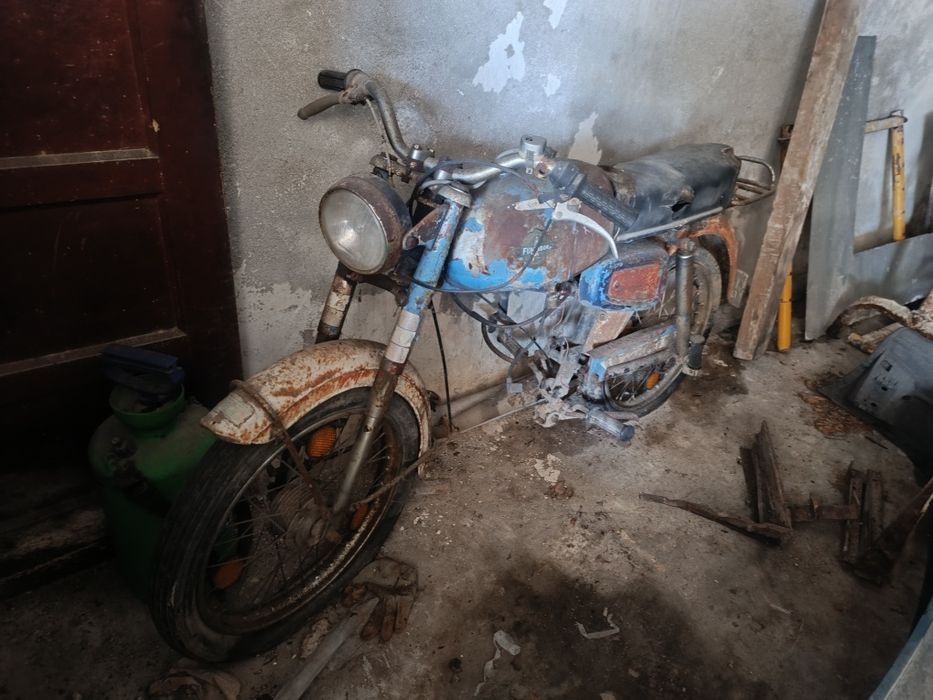 Motorizada Fundador motor casal