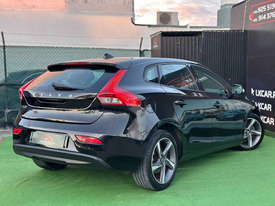 Volvo V40 1.6 Diesel `GARANTIA `