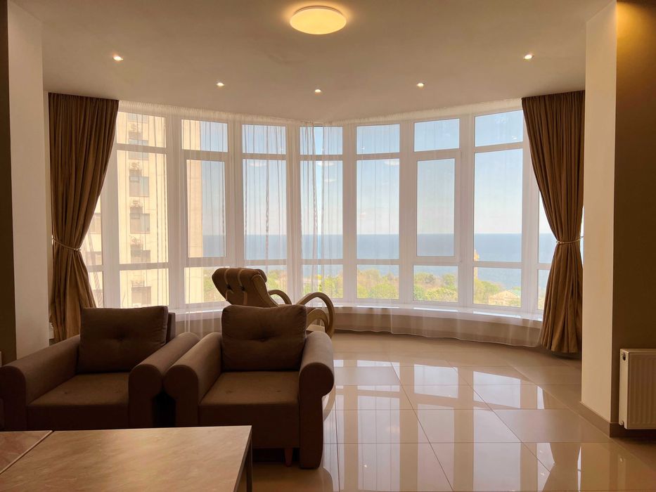 Аренда 3 комнатной квартиры в Аркадии с панорамой моря ЖК Гагаринплаза