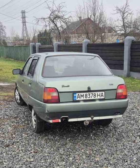 Продам Таврію !!