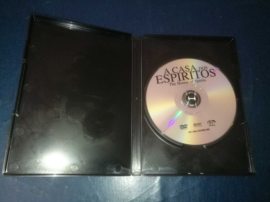 A CASA DOS ESPIRITOS DVD (legendagem em Português)