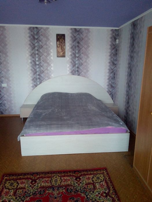 Подобово кв має  3 кім ,рнАвтовокзал Софіївка