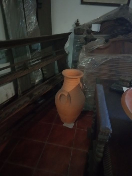 Recheio de loja de antiguidades