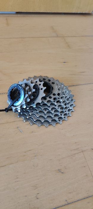 Pack Estrada Shimano Ultegra 11v: Cassete R8000 (11-30T) + Corrente HG701