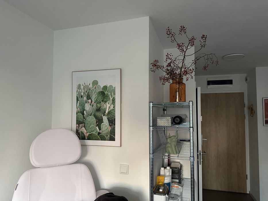 Wynajem stanowiska w salonie beauty | Kraków, Lipska