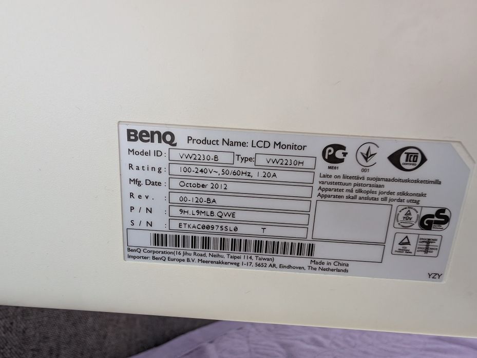 Monitor LCD BenQ VW2230.B 21 cali