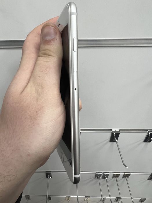 iPhone 8 Plus 64GB Silver