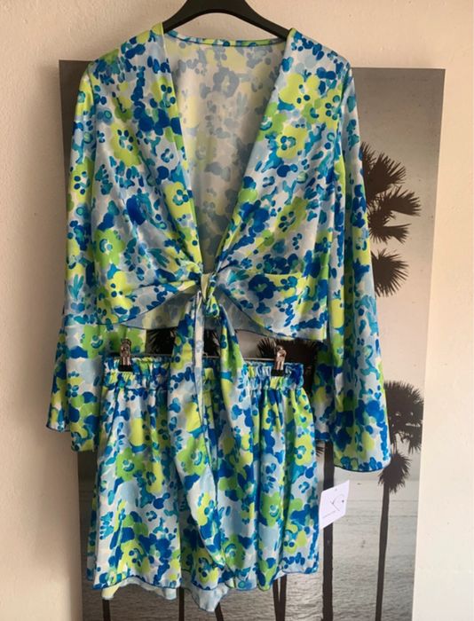 Blusa r calcao florido