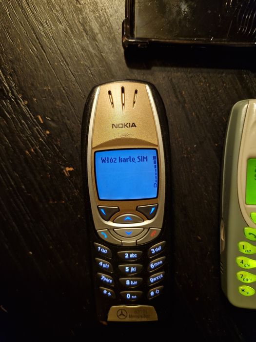 Samsung s 22ultra nokia 6310i 3410