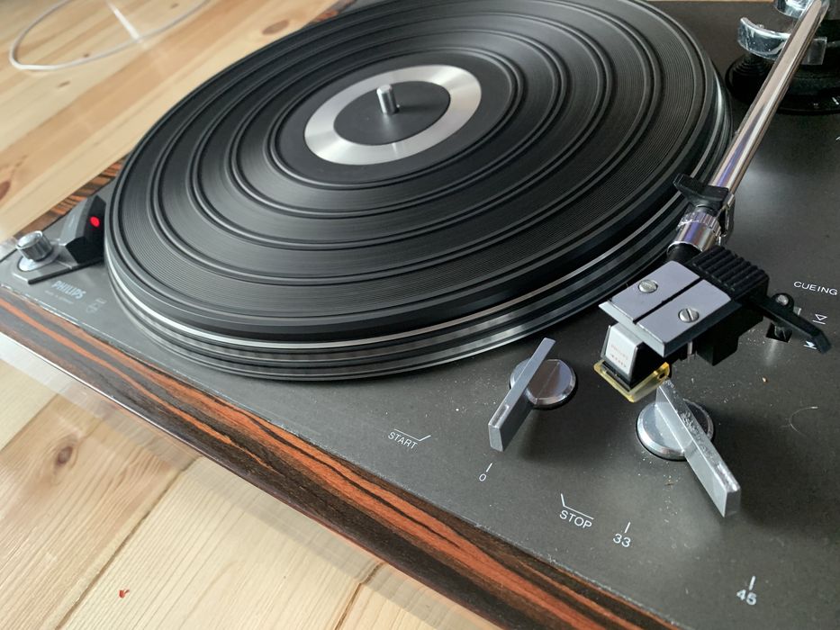 Gramofon Philips full automat