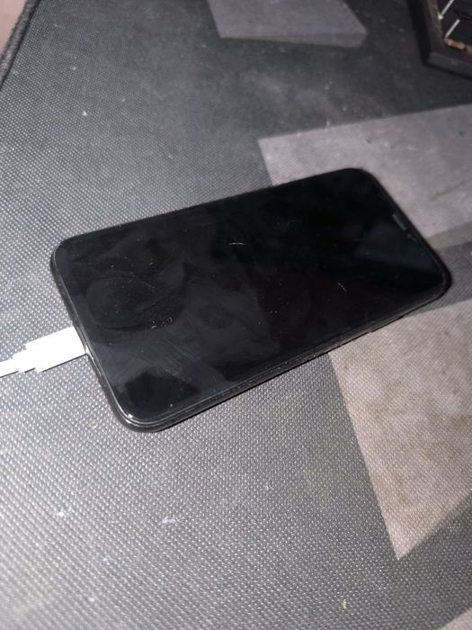 Iphone x 64gb bez pudelka i ładowarki