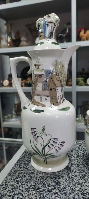 Молочник фаянсовий з чашками