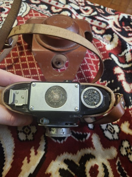 Фотоапарат з часів СССР .