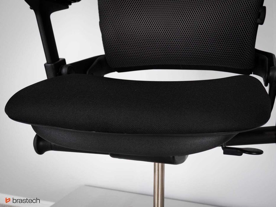 Fotel ergonomiczny Steelcase Leap V2 Nowa Tapicerka