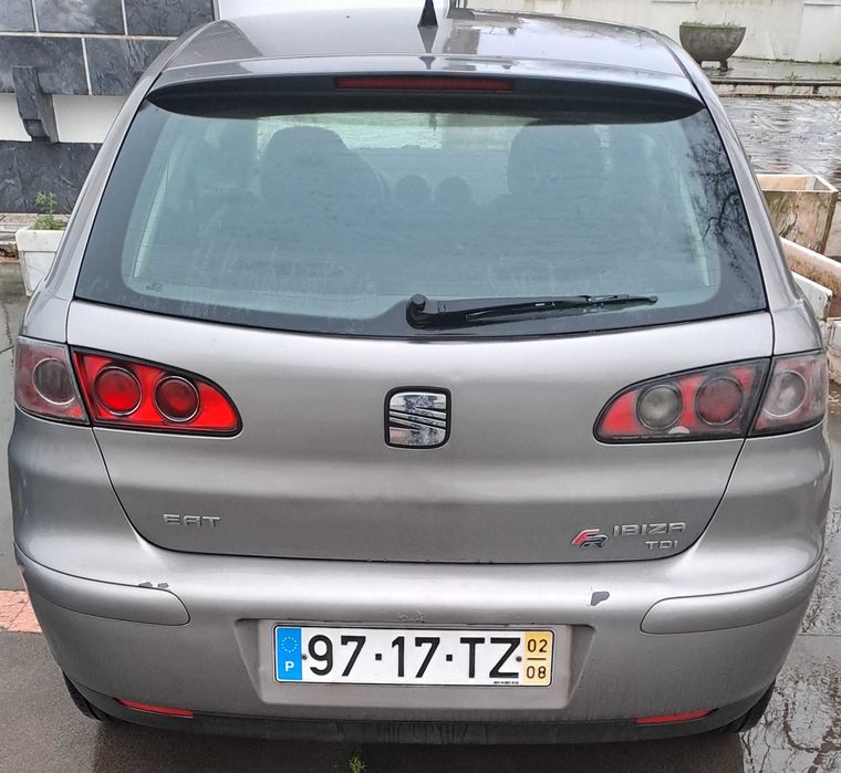 SEAT Ibiza 6L 1.4 TDI