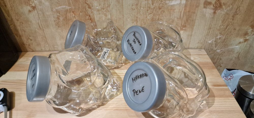 Szklane pojemniki,słoje na żywność