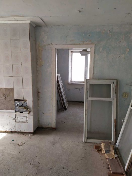 Продається Трьох кімнатна квартира