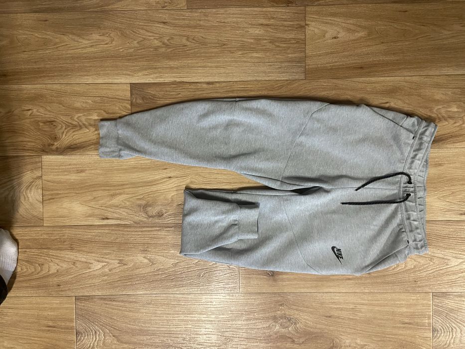 Штани Nike tech fleece