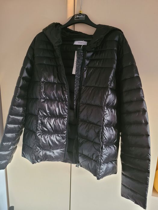 Nowa damska kurtka reserved rozm.42