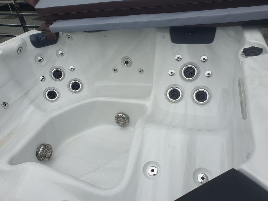 Спа бассейн Джакузи JACUZZI гидромассажная ванна басейн НОВЫЙ АКЦИЯ