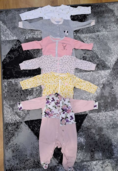 Ubranka dla dziewczynki