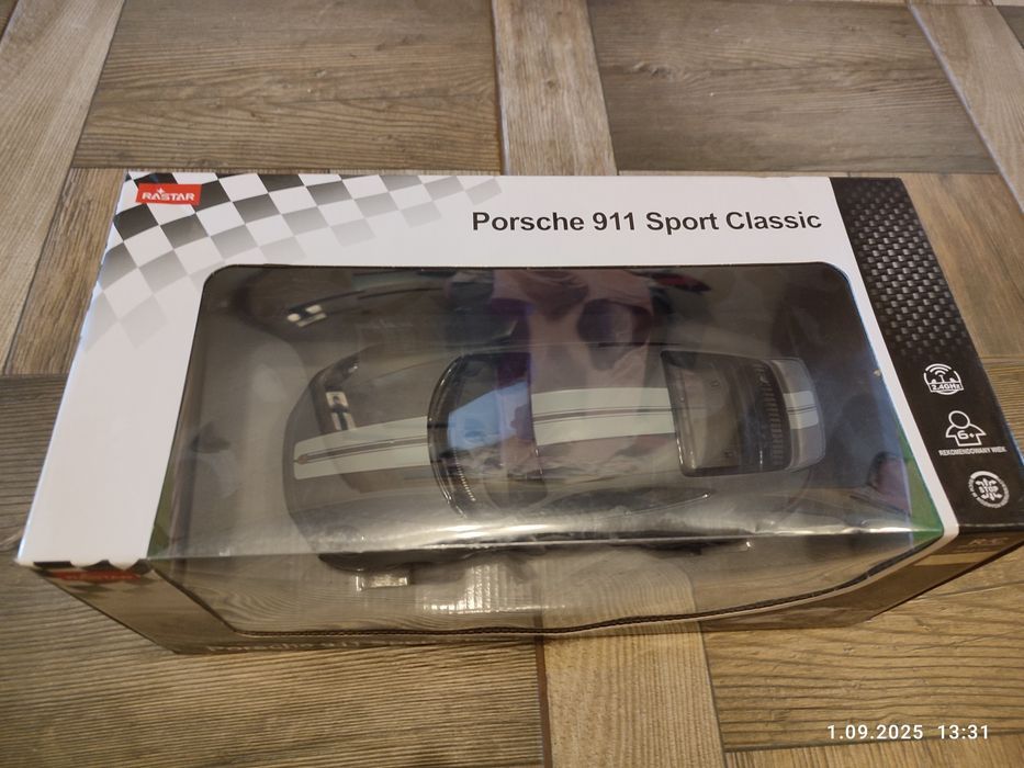 Nowy samochód zdalnie sterowany Porsche 911 Sport Classic