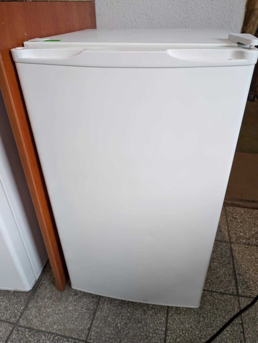 Chłodziarka mała Exquisit | 46cm szer 85cm wys | Niemiecka | GW