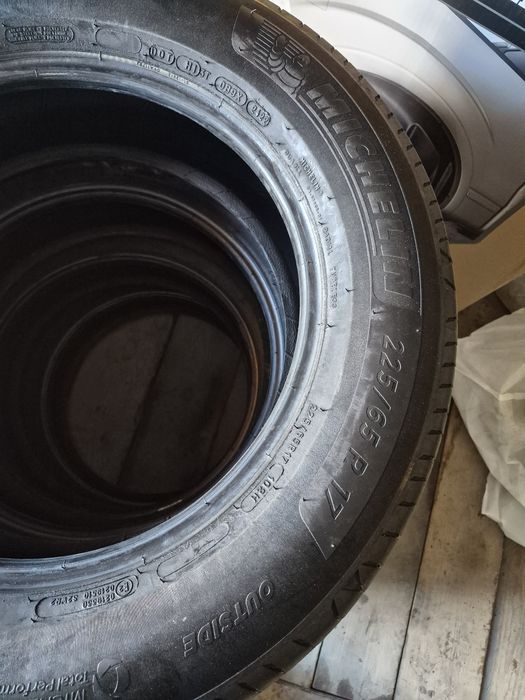Продам шини MICHELIN Primacy 4 225/65R17