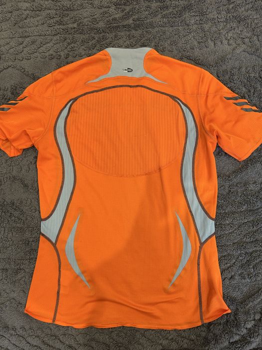 Футболка adidas climacool