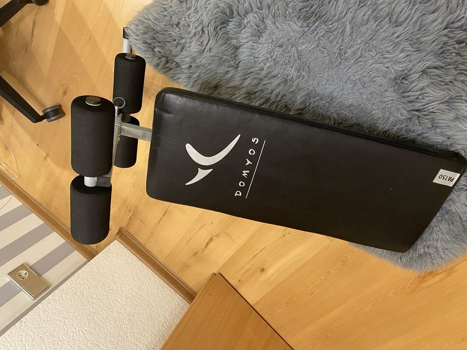 Ławka treningowa do ćwieczen brzucha na brzuszki