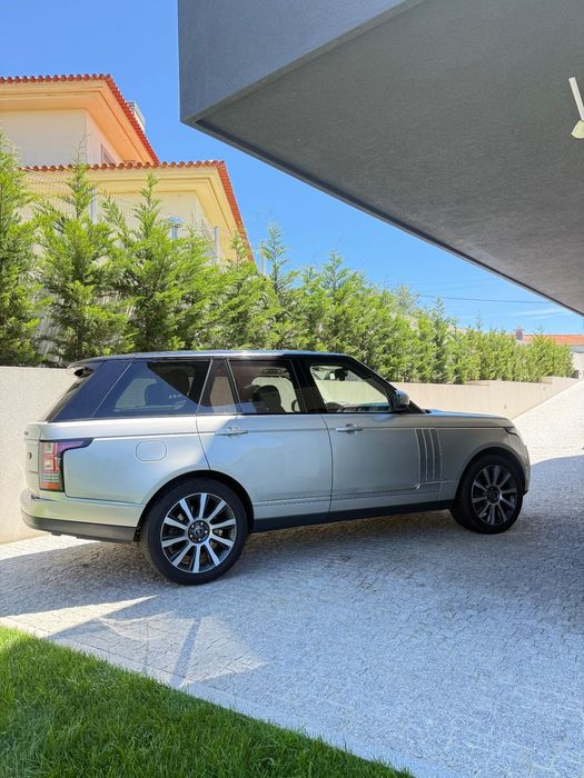 Land Rover Range Rover 4.4 SDV8 Autobiography