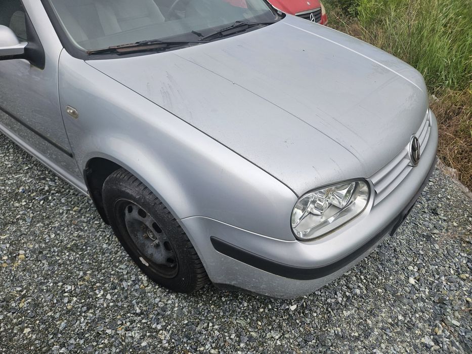 Volkswagen Golf IV 2001 LA7W – auto na części