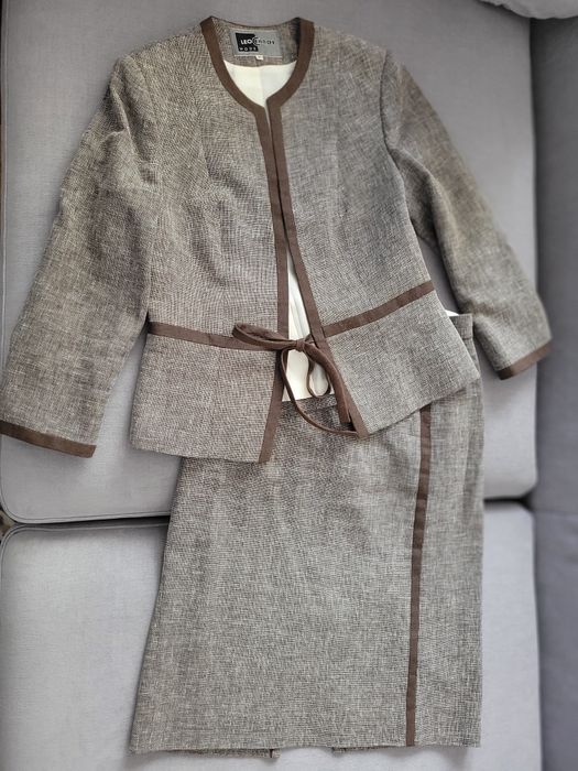 Komplet marynarka i spódnica beżowo- brązowy r. 40