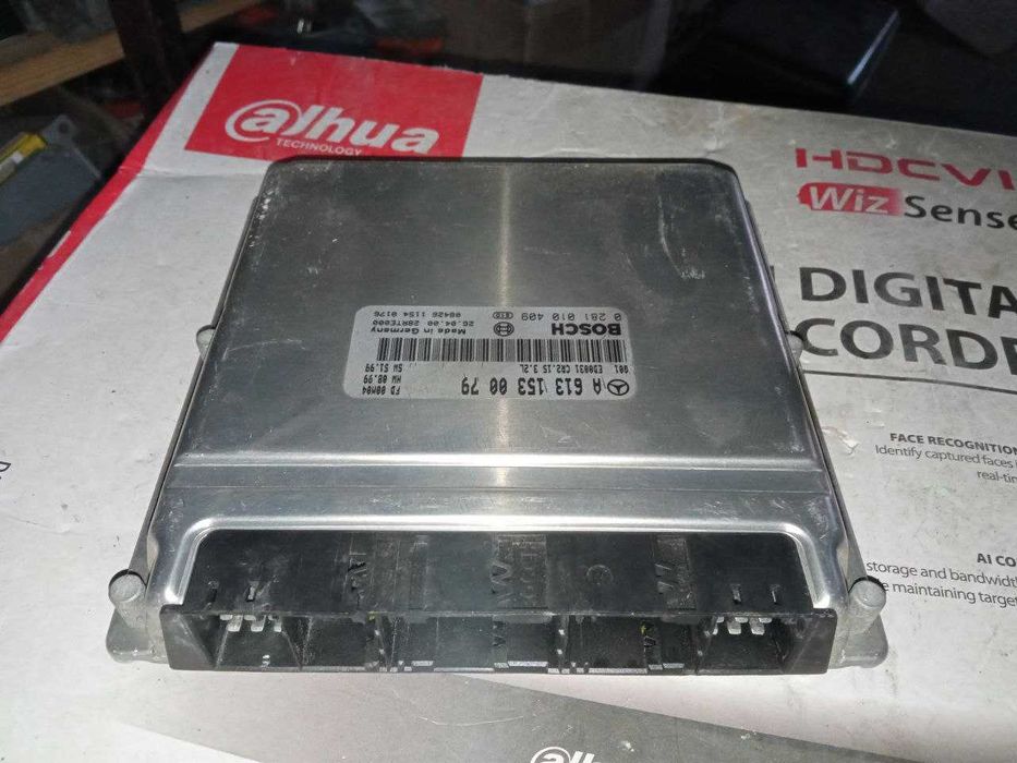 Блок управління двигуном Mercedes W210 3.2 CDI A6131530079 0281010409