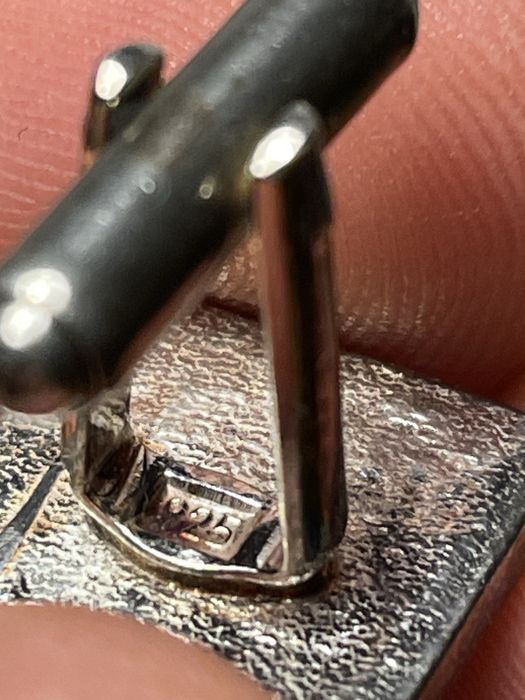 Srebrne spinki do mankietów