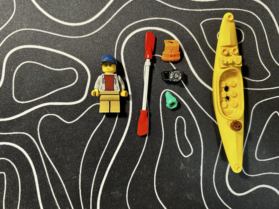 Lego набор 60240.