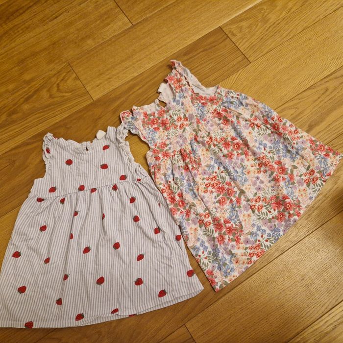 Sukienki H&M dla dziewczynki na lato r.98