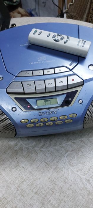 Магнітола SONY CFD-S250L