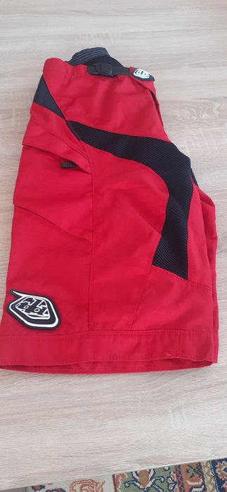 Spodenki szorty Troy Lee Designs (TLD) Moto roz. 30, pas max 80 cm.