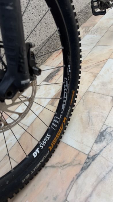 Vendo a minha bicicleta de boa qualidade profissional
