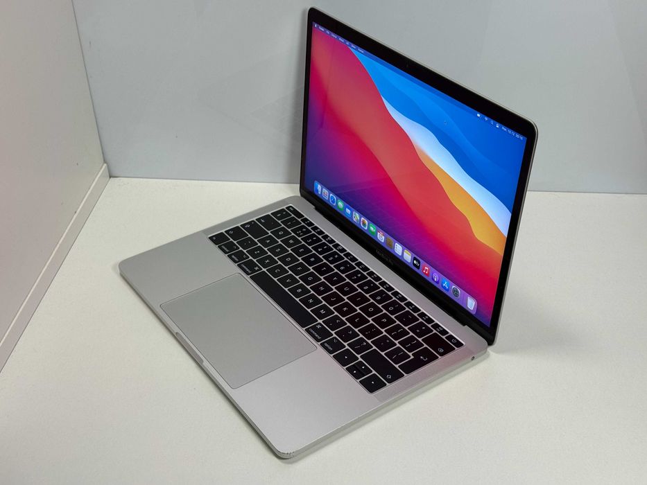 MacBook Pro 13 2017 i5 Nowa Bateria 8GB RAM 256GB SSD Gwarancja