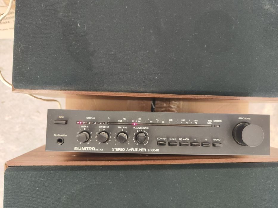 UNITRA eltra stereo amplituner R 8040 z kolumnami TON LB301A