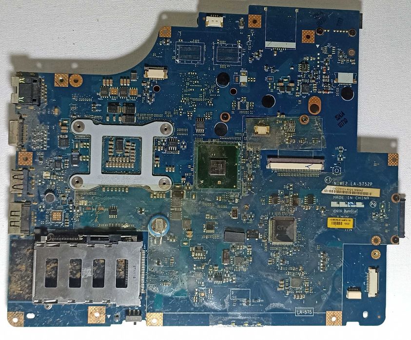 Материнская плата ноутбука Lenovo G560 G565  Z560 (NIWE2 LA-5752p)