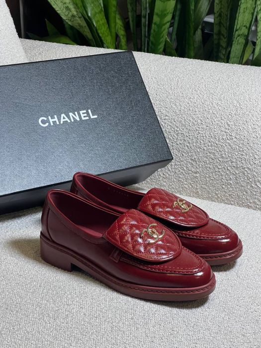 Бургунді/ бордові шкіряні лофери Chanel! Розмір 39,40! Розпродаж 70%