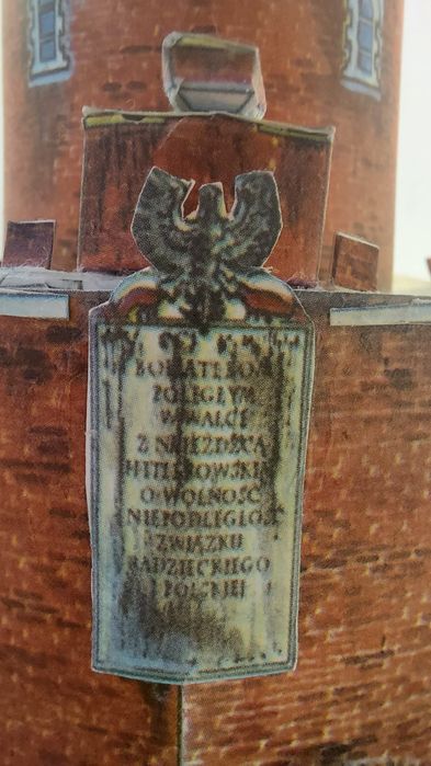 Dekoracja: Papierowa latarnia morska Kołobrzeg