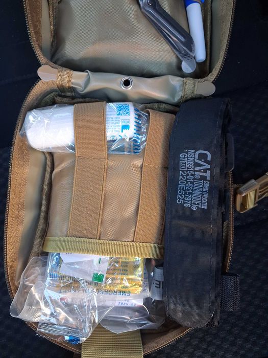 Військове спорядження