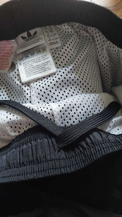 Spodenki, shorty adidas 150 cm