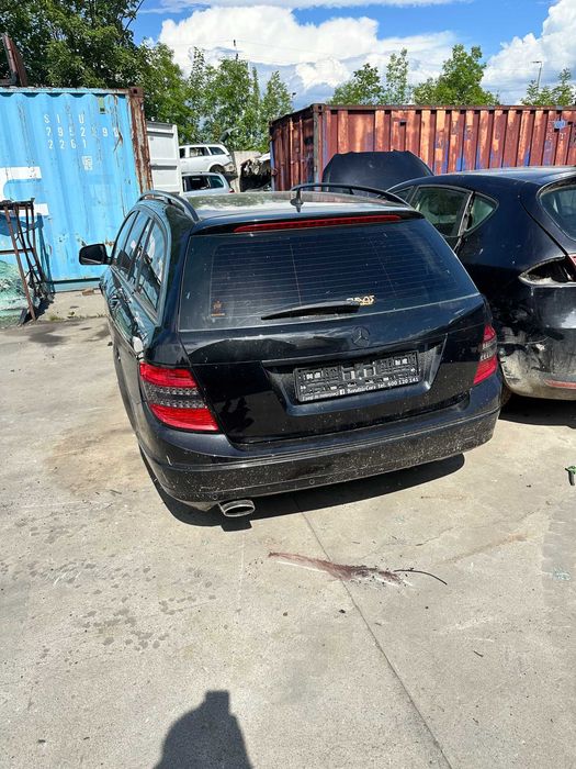 Mercedes C S204 2.2 Diesel CAŁY na CZĘŚCI