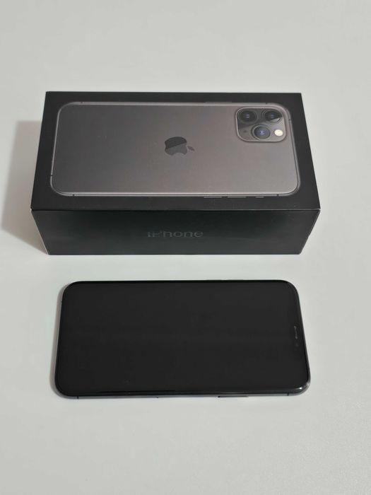 Iphone 11Pro 256gb. 77% Bateria.  Tudo de origem. Excelente