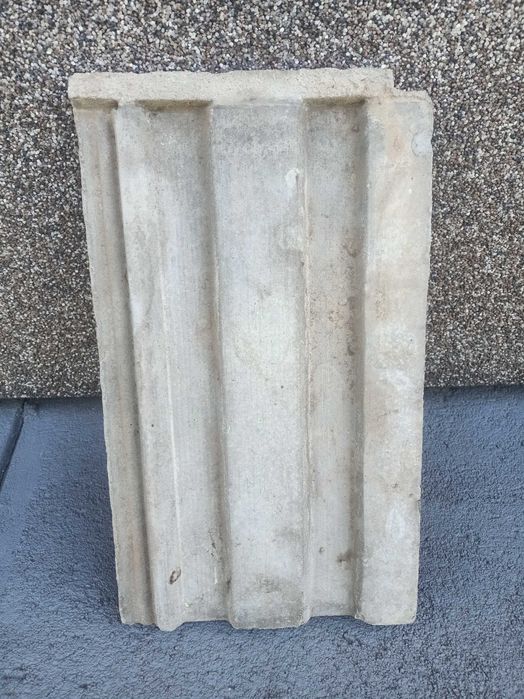 Dachówka betonowa,cementowa 38x22.